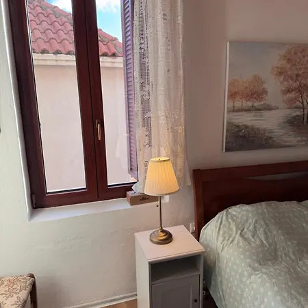 Traditional Stone House - Apartment
