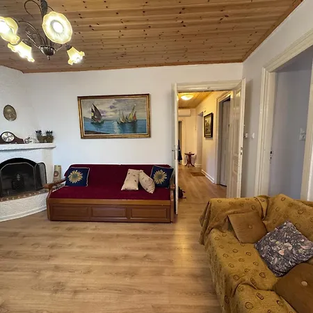 Traditional Stone House - Apartment *