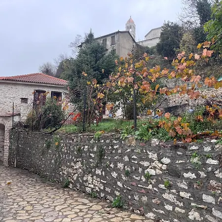 Daire Traditional Stone House -